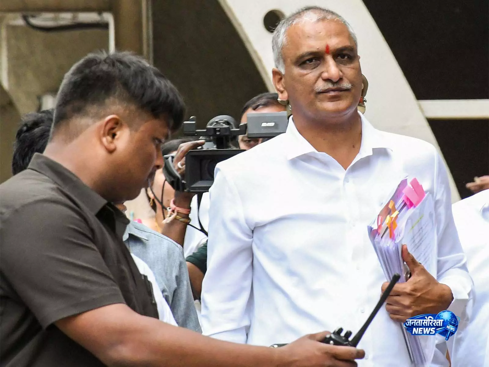 रेडुगु हेरिटेज जमीन नीलामी रद्द करने की मांग रेडुगु हेरिटेज जमीन नीलामी रद्द करने की मांग