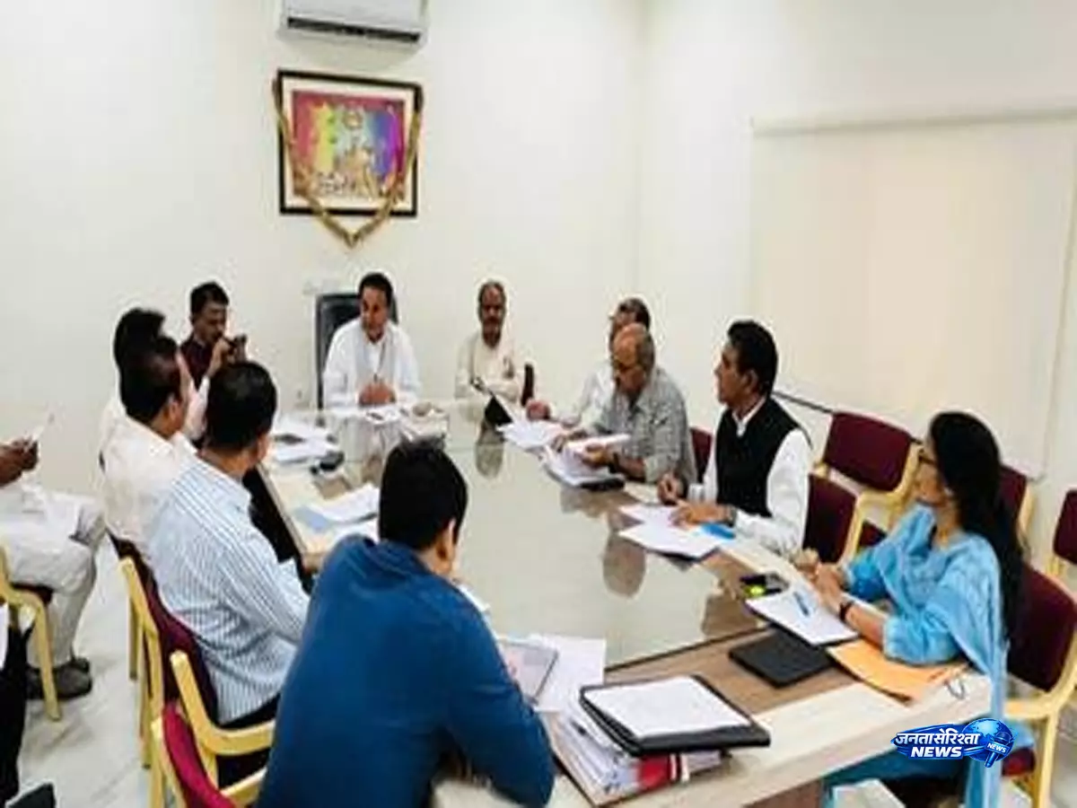 राजस्थान में पेड़ों की सुरक्षा के लिए आएगा नया कानून राजस्थान में पेड़ों की सुरक्षा के लिए आएगा नया कानून