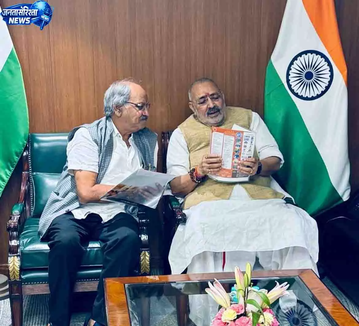 बृजमोहन अग्रवाल ने केंद्रीय वस्त्र मंत्री से की मुलाकात, स्वदेशी मेले का दिया निमंत्रण बृजमोहन अग्रवाल ने केंद्रीय वस्त्र मंत्री से की मुलाकात, स्वदेशी मेले का दिया निमंत्रण
