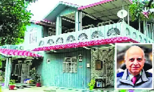 रिटायर्ड डॉक्टर ने मेडिकल कॉलेज को 80 करोड़ रुपये की संपत्ति दान की रिटायर्ड डॉक्टर ने मेडिकल कॉलेज को 80 करोड़ रुपये की संपत्ति दान की