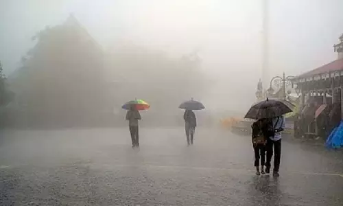 Shimla: हिमाचल में मॉनसून पड़ा धीमा, 19 अगस्त तक सतर्क रहने की चेतावनी Shimla: हिमाचल में मॉनसून पड़ा धीमा, 19 अगस्त तक सतर्क रहने की चेतावनी