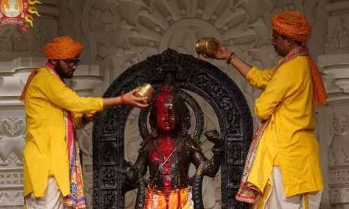 राम मंदिर में पूजा व्यवस्था में बदलाव, 15 अगस्त से सभी अर्चकों के लिए नया ड्रेस कोड लागू राम मंदिर में पूजा व्यवस्था में बदलाव, 15 अगस्त से सभी अर्चकों के लिए नया ड्रेस कोड लागू