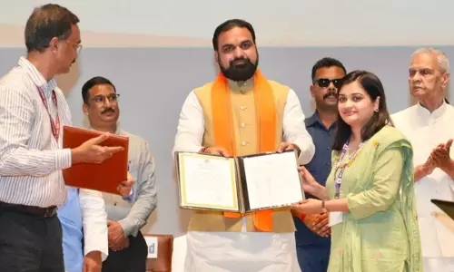 बिहार में 2 लाख युवाओं को मिली सरकारी नौकरी बिहार में 2 लाख युवाओं को मिली सरकारी नौकरी