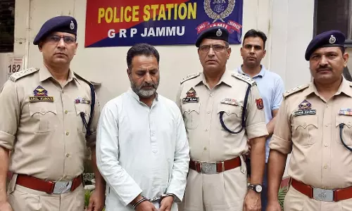1991 जम्मू रेलवे स्टेशन धमाका मामला, 35 साल से फरार आरोपी अल्ताफ हुसैन शेख गिरफ्तार 1991 जम्मू रेलवे स्टेशन धमाका मामला, 35 साल से फरार आरोपी अल्ताफ हुसैन शेख गिरफ्तार