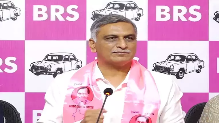 Telangana: स्क्रैप रायदुर्ग भूमि नीलामी, हरीश ने रेवंत की मांग की