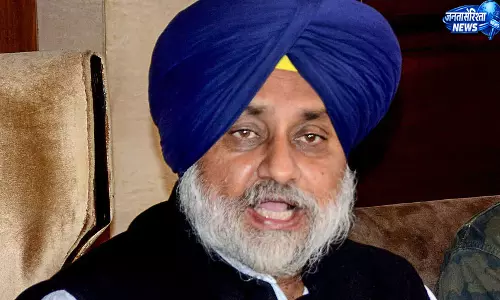 सुखबीर बादल हमले की वजह तलाश में पुलिस सुखबीर बादल हमले की वजह तलाश में पुलिस