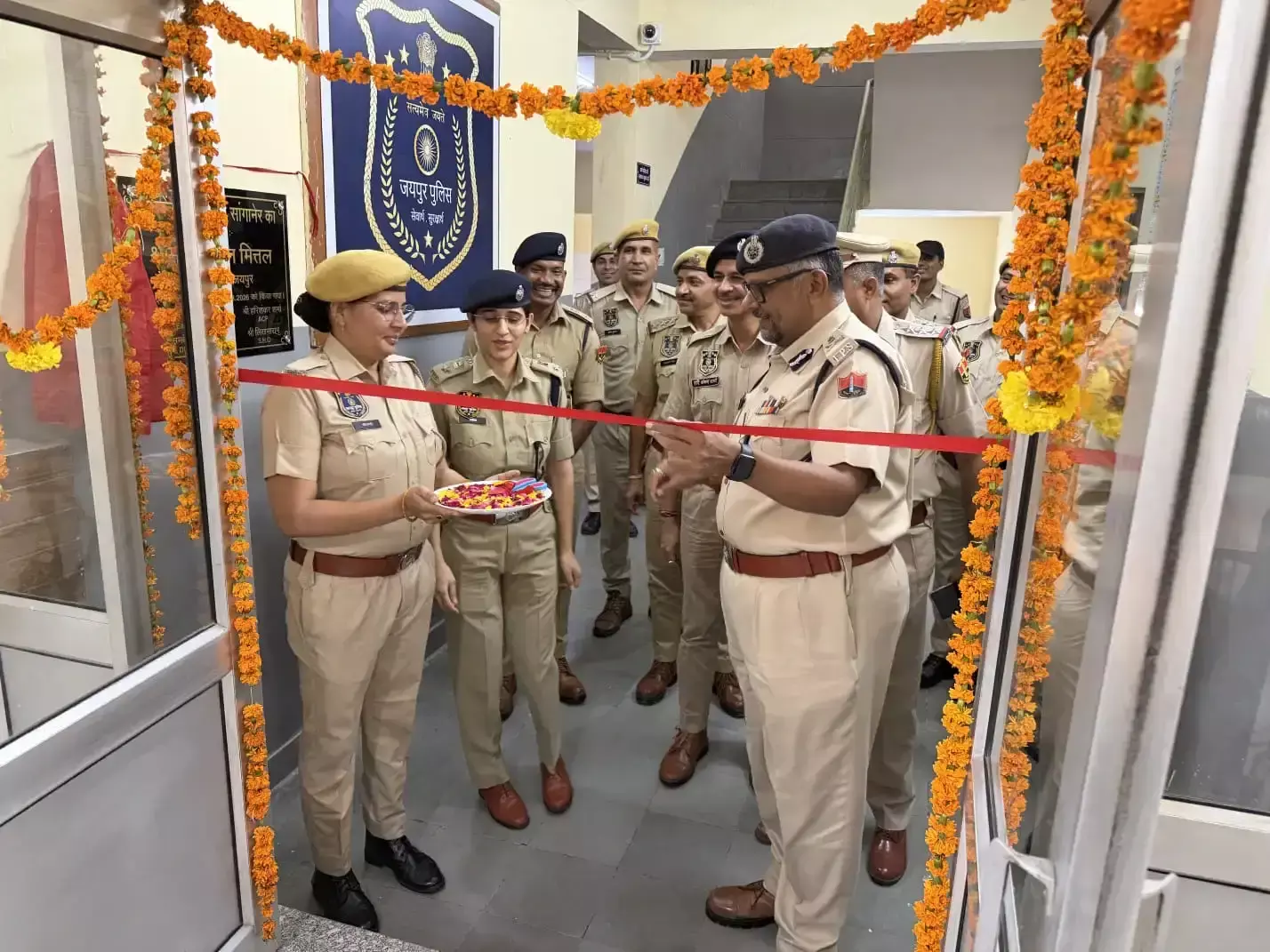 Jaipur: पुलिसकर्मियों को मिली नई सुविधा, सांगानेर थाने में कॉन्फ्रेंस हॉल-रूफटॉप मैस का लोकार्पण