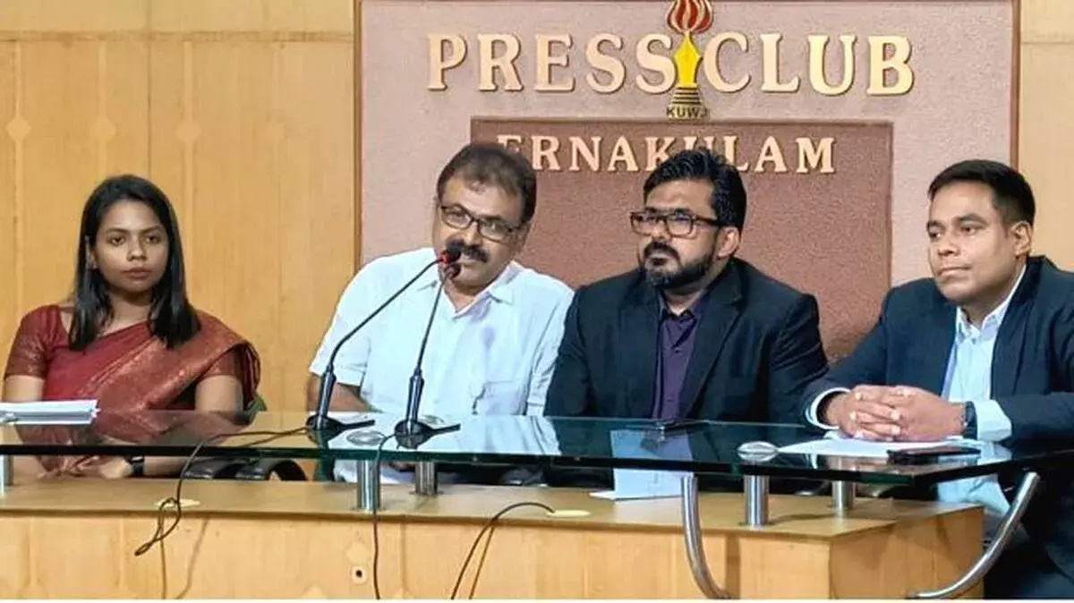 लक्षणों से पहले बीमारी का अलर्ट! एस्टर मेडसिटी की नई जेनेटिक स्टडी लक्षणों से पहले बीमारी का अलर्ट! एस्टर मेडसिटी की नई जेनेटिक स्टडी