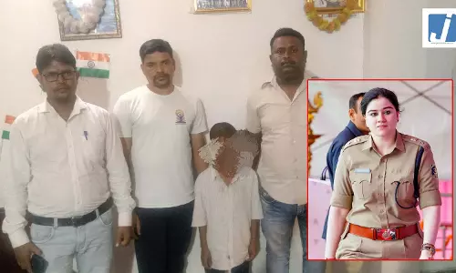IPS अंकिता शर्मा चर्चा में, नशे के अंधेरे से निकालकर मासूम को दिखाया नई जिंदगी का रास्ता IPS अंकिता शर्मा चर्चा में, नशे के अंधेरे से निकालकर मासूम को दिखाया नई जिंदगी का रास्ता