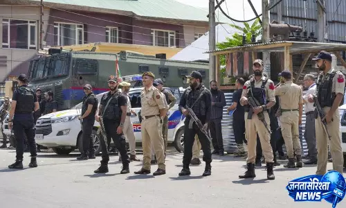 स्वतंत्रता दिवस से पहले J&K में सुरक्षा अलर्ट स्वतंत्रता दिवस से पहले J&K में सुरक्षा अलर्ट