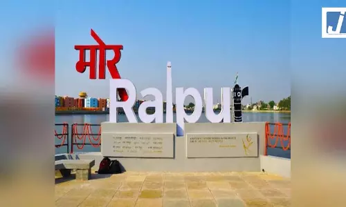 रायपुर: तिरंगा यात्राओं को लेकर ट्रैफिक एडवाइजरी जारी, कई मार्गों पर रहेगा डायवर्सन रायपुर: तिरंगा यात्राओं को लेकर ट्रैफिक एडवाइजरी जारी, कई मार्गों पर रहेगा डायवर्सन
