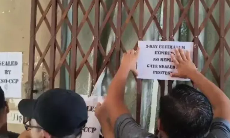 Manipur: ड्रेनेज काम में देरी से भड़का KSO, NHIDCL दफ्तर किया सील Manipur: ड्रेनेज काम में देरी से भड़का KSO, NHIDCL दफ्तर किया सील
