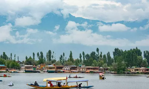 J&K में जुलाई की बारिश ने तोड़ा रिकॉर्ड J&K में जुलाई की बारिश ने तोड़ा रिकॉर्ड