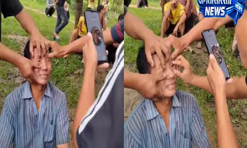 KYC सिस्टम की कमी आई सामने नागालैंड में बायोमेट्रिक स्कैन को लेकर मजेदार वीडियो वायरल KYC सिस्टम की कमी आई सामने नागालैंड में बायोमेट्रिक स्कैन को लेकर मजेदार वीडियो वायरल