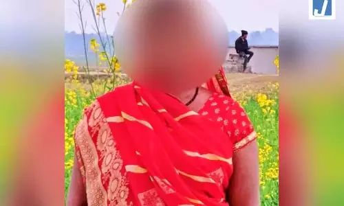 बेटी ने मां और प्रेमी को आपत्तिजनक हालत में देखा, राज छुपाने के लिए कराया अपराध बेटी ने मां और प्रेमी को आपत्तिजनक हालत में देखा, राज छुपाने के लिए कराया अपराध
