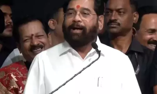 मुंबई में डिप्टी सीएम एकनाथ शिंदे का बयान, बोले मुंबई में डिप्टी सीएम एकनाथ शिंदे का बयान, बोले