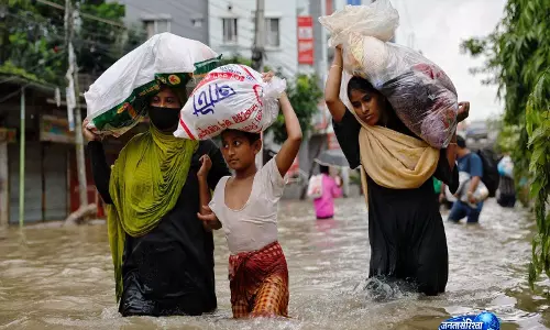ओडिशा के 6 जिलों के 429 गांवों के 209687 लोग बाढ़ से प्रभावित ओडिशा के 6 जिलों के 429 गांवों के 209687 लोग बाढ़ से प्रभावित