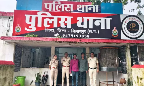 दीवार से सटाकर मकान बनाने को लेकर विवाद, हाफ मर्डर मामलें में 2 गिरफ्तार दीवार से सटाकर मकान बनाने को लेकर विवाद, हाफ मर्डर मामलें में 2 गिरफ्तार