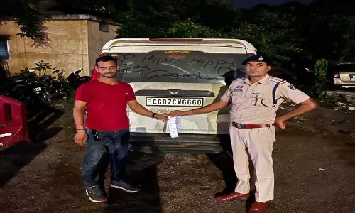 दुर्ग में यातायात नियम तोड़ने वालों पर कार्रवाई, दो दिन में 191 वाहन चालक पकड़े गए दुर्ग में यातायात नियम तोड़ने वालों पर कार्रवाई, दो दिन में 191 वाहन चालक पकड़े गए