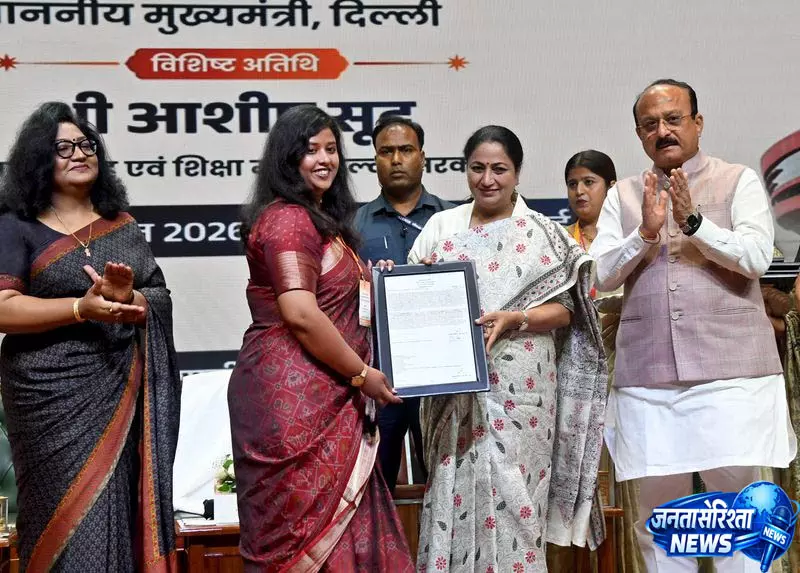 दिल्ली शिक्षा विभाग में बड़ी भर्ती पूरी दिल्ली शिक्षा विभाग में बड़ी भर्ती पूरी