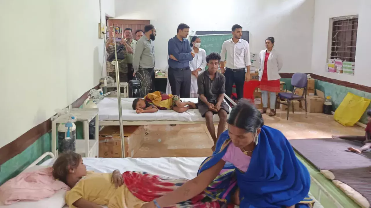 Balaghat के आदिवासी गांवों में बीमारी फैलने से 9 बच्चों की मौत: कांग्रेस Balaghat के आदिवासी गांवों में बीमारी फैलने से 9 बच्चों की मौत: कांग्रेस