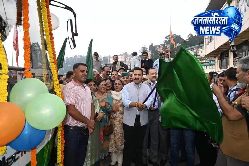 Shimla ग्रामीण को मिली 18 नई ई-बसें Shimla ग्रामीण को मिली 18 नई ई-बसें