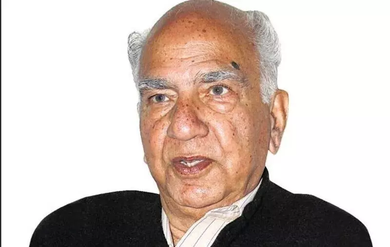 15 अगस्त से पहले J&K को राज्य का दर्जा देने की मांग 15 अगस्त से पहले J&K को राज्य का दर्जा देने की मांग