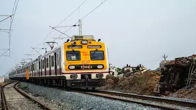 Mumbai: गणपति पर्व को लेकर पश्चिम रेलवे का बड़ा फैसला, स्पेशल ट्रेनों के अतिरिक्त फेरे Mumbai: गणपति पर्व को लेकर पश्चिम रेलवे का बड़ा फैसला, स्पेशल ट्रेनों के अतिरिक्त फेरे