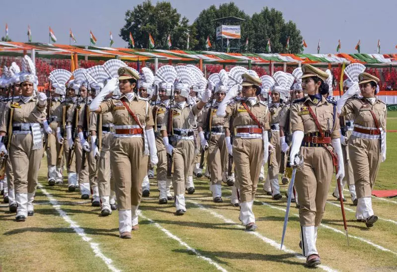 स्वतंत्रता दिवस के लिए Srinagar में फुल ड्रेस रिहर्सल हुई स्वतंत्रता दिवस के लिए Srinagar में फुल ड्रेस रिहर्सल हुई