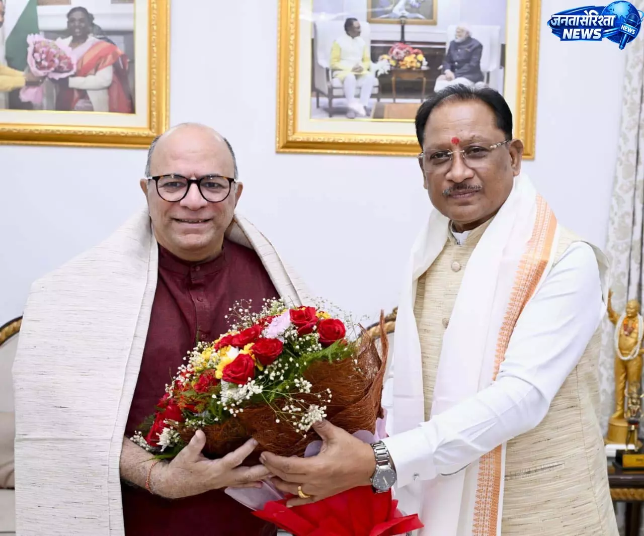 मुख्यमंत्री विष्णुदेव साय से निर्माता-निर्देशक डॉ. चंद्रप्रकाश द्विवेदी ने की सौजन्य मुलाकात मुख्यमंत्री विष्णुदेव साय से निर्माता-निर्देशक डॉ. चंद्रप्रकाश द्विवेदी ने की सौजन्य मुलाकात