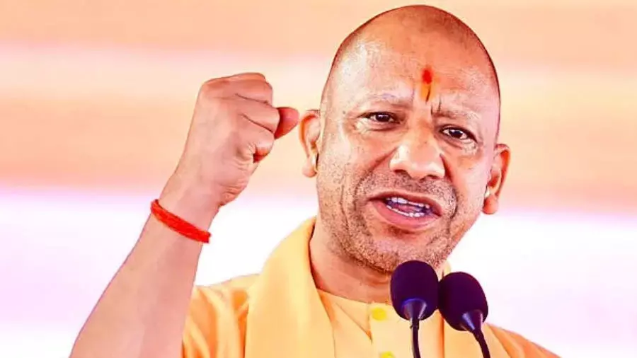 विभाजन को लेकर कांग्रेस पर बरसे योगी विभाजन को लेकर कांग्रेस पर बरसे योगी