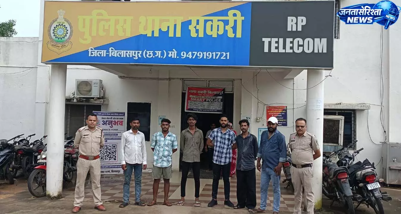बिलासपुर पुलिस की बड़ी कार्रवाई, 50 से अधिक चाकूबाजो के ठिकानों पर दबिश बिलासपुर पुलिस की बड़ी कार्रवाई, 50 से अधिक चाकूबाजो के ठिकानों पर दबिश