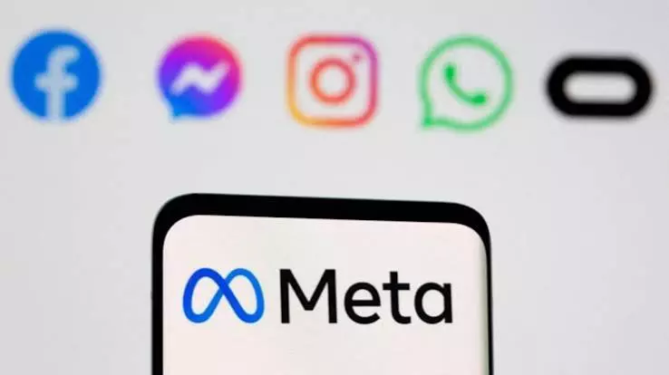 Facebook-Instagram पर न करें ये भूल, Meta ने हटाए 7 लाख अकाउंट Facebook-Instagram पर न करें ये भूल, Meta ने हटाए 7 लाख अकाउंट