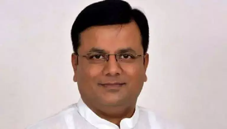 श्रीनिवास माने बने हाउसिंग बोर्ड चेयरमैन श्रीनिवास माने बने हाउसिंग बोर्ड चेयरमैन