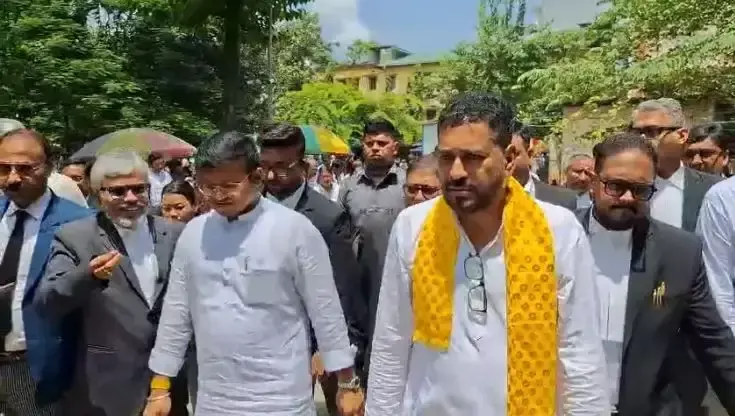 Siliguri: वकीलों की मांग पर कानून मंत्री का आश्वासन, सिलीगुड़ी में जल्द बनेगा नया कोर्ट भवन Siliguri: वकीलों की मांग पर कानून मंत्री का आश्वासन, सिलीगुड़ी में जल्द बनेगा नया कोर्ट भवन