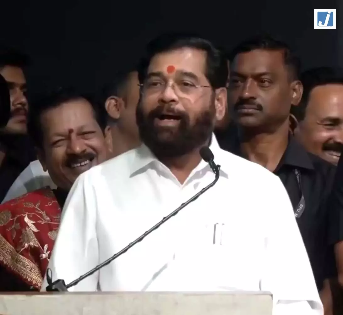 मुंबई में डिप्टी सीएम एकनाथ शिंदे का बयान, बोले मुंबई में डिप्टी सीएम एकनाथ शिंदे का बयान, बोले