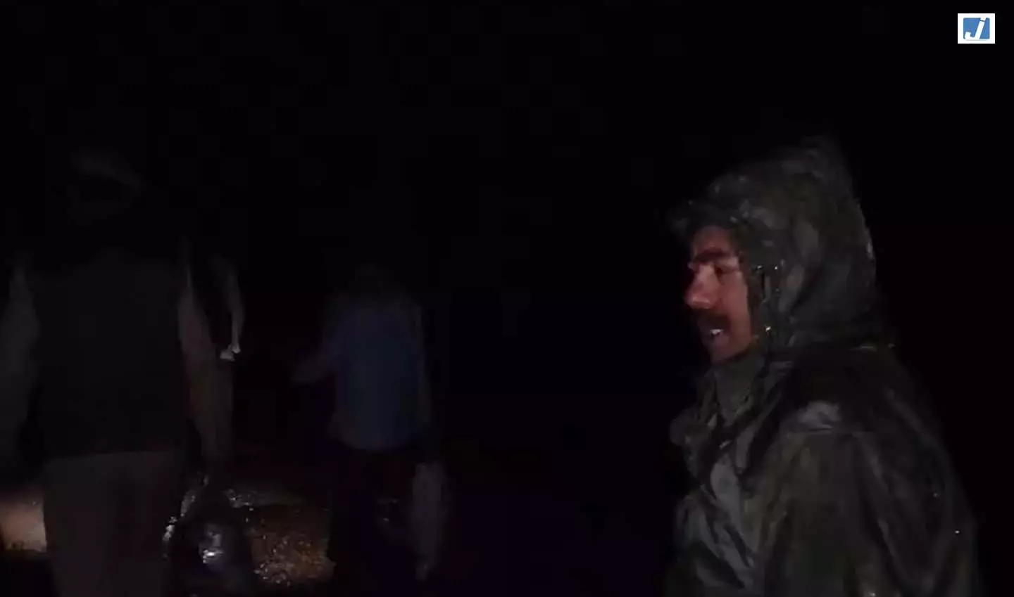 लद्दाख के द्रास में मूसलाधार बारिश का कहर लद्दाख के द्रास में मूसलाधार बारिश का कहर
