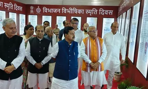 बीजेपी कार्यक्रम में सम्मान नहीं मिला तो भड़के सांसद