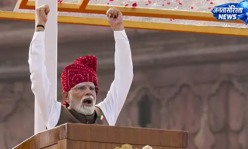 प्रतियोगी परीक्षाओं की तैयारी करने वालों के लिए पीएम मोदी का बड़ा ऐलान प्रतियोगी परीक्षाओं की तैयारी करने वालों के लिए पीएम मोदी का बड़ा ऐलान