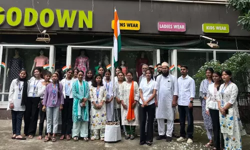 जनता से रिश्ता दफ्तर में स्वतंत्रता दिवस उत्साह से मनाया गया जनता से रिश्ता दफ्तर में स्वतंत्रता दिवस उत्साह से मनाया गया