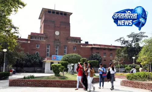 DU नॉर्थ कैंपस में NSUI का तिरंगा मार्च
