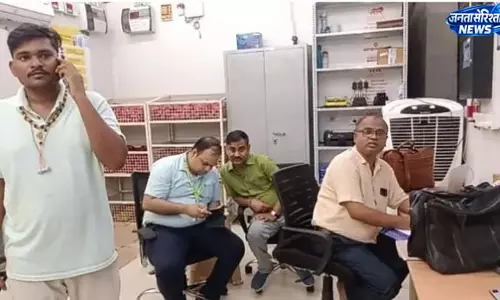 ब्लिंकिट से मंगाई सूजी में मिले कीड़े, खाद्य सुरक्षा अधिकारी ने जताई नाराजगी