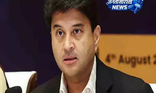 इंडिया पोस्ट का अनूठा प्रयोग: हिमाचल में ड्रोन से पहुंचाया गया तिरंगा इंडिया पोस्ट का अनूठा प्रयोग: हिमाचल में ड्रोन से पहुंचाया गया तिरंगा