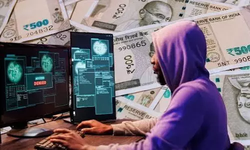 फर्जी कस्टमर सपोर्ट ने भेजी APK फाइल छात्र के खाते से उड़ाए 10 लाख रुपये फर्जी कस्टमर सपोर्ट ने भेजी APK फाइल छात्र के खाते से उड़ाए 10 लाख रुपये