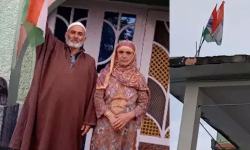 स्वतंत्रता दिवस पर लश्कर कमांडर के घर दिखा देशभक्ति का रंग