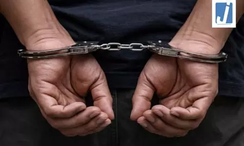 पश्चिम बंगाल: वसूली के आरोपों में तृणमूल नेता गिरफ्तार