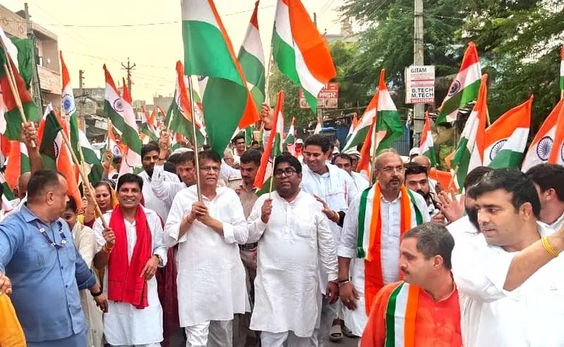 Jhajjar भाजपा ने निकाली भव्य तिरंगा यात्रा Jhajjar भाजपा ने निकाली भव्य तिरंगा यात्रा