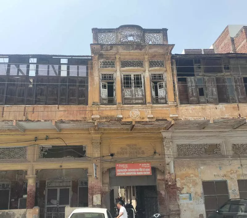 Ambala कैंट की नीति पर उठे सवाल, विज ने जताई आपत्ति Ambala कैंट की नीति पर उठे सवाल, विज ने जताई आपत्ति