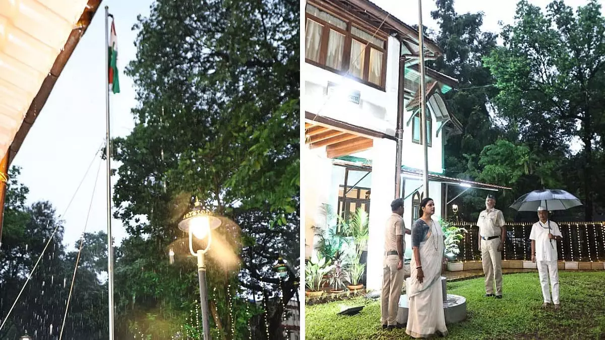 मुंबई में स्वतंत्रता दिवस समारोह: मेयर रितु तावड़े ने मेयर बंगले पर फहराया तिरंगा मुंबई में स्वतंत्रता दिवस समारोह: मेयर रितु तावड़े ने मेयर बंगले पर फहराया तिरंगा
