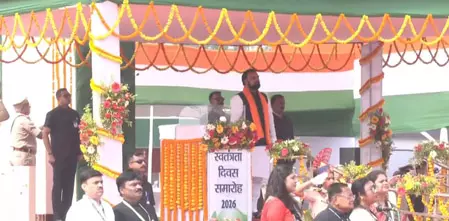 बिहार में मुख्यमंत्री सम्राट चौधरी ने पहली बार गांधी मैदान में फहराया तिरंगा बिहार में मुख्यमंत्री सम्राट चौधरी ने पहली बार गांधी मैदान में फहराया तिरंगा